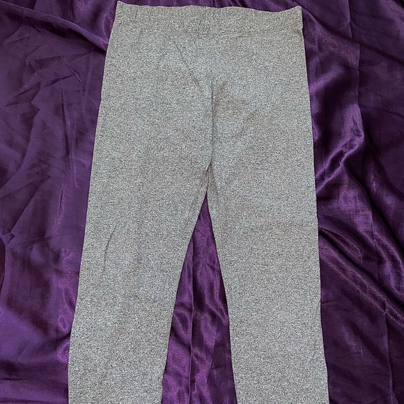 H&M Grey Speckled Leggings - Picture 2 of 6